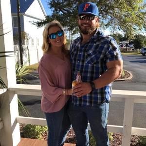 Meet your Posher, Candice